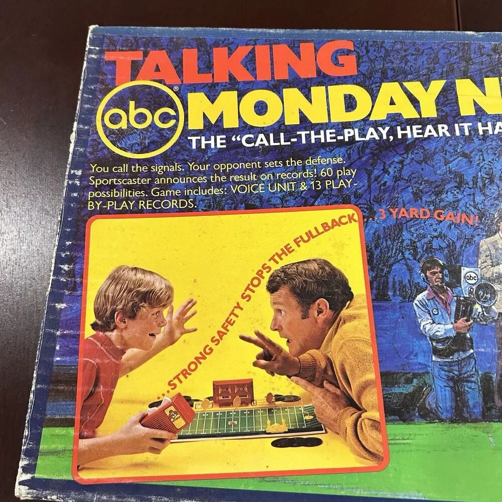1977 Mattel ABC Talking Monday Night Football Call The Play Sportscaster Game